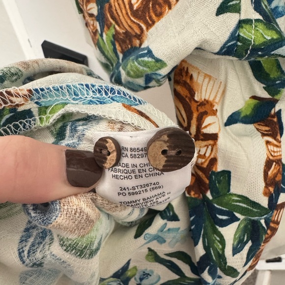 Tommy Bahama Tiki Tumble Silk Camp Shirt - Picture 7 of 7